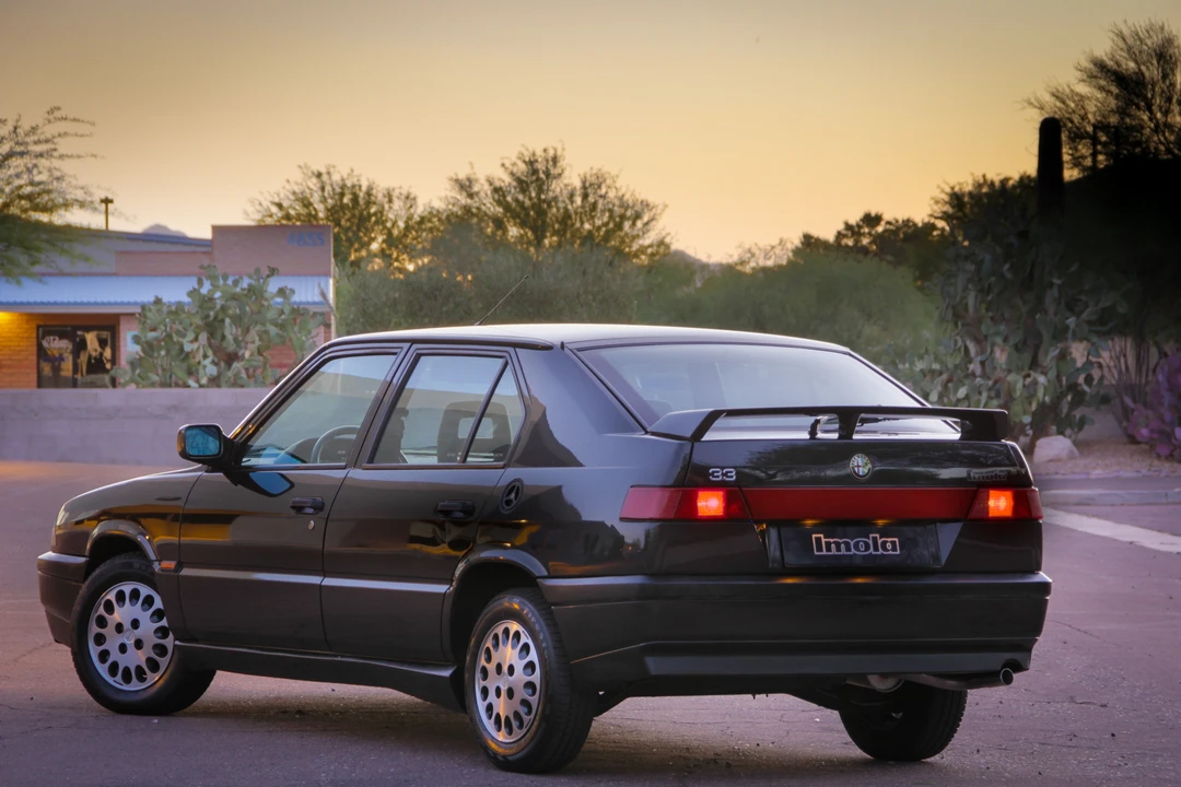 1993 Alfa Romeo - Image 19 of 31