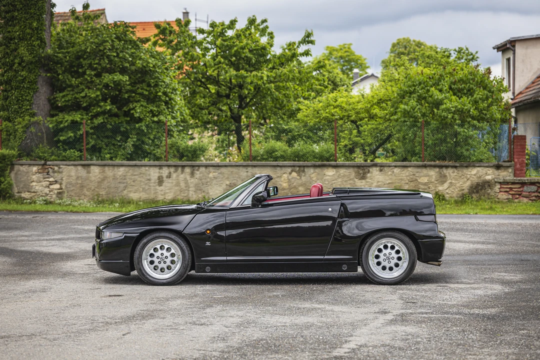 1994 Alfa Romeo RZ - Image 7 of 31
