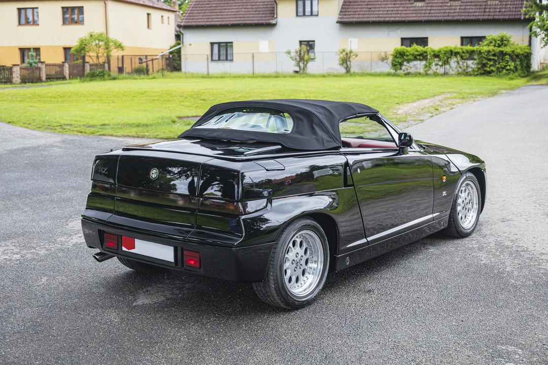 1994 Alfa Romeo RZ - Image 10 of 31