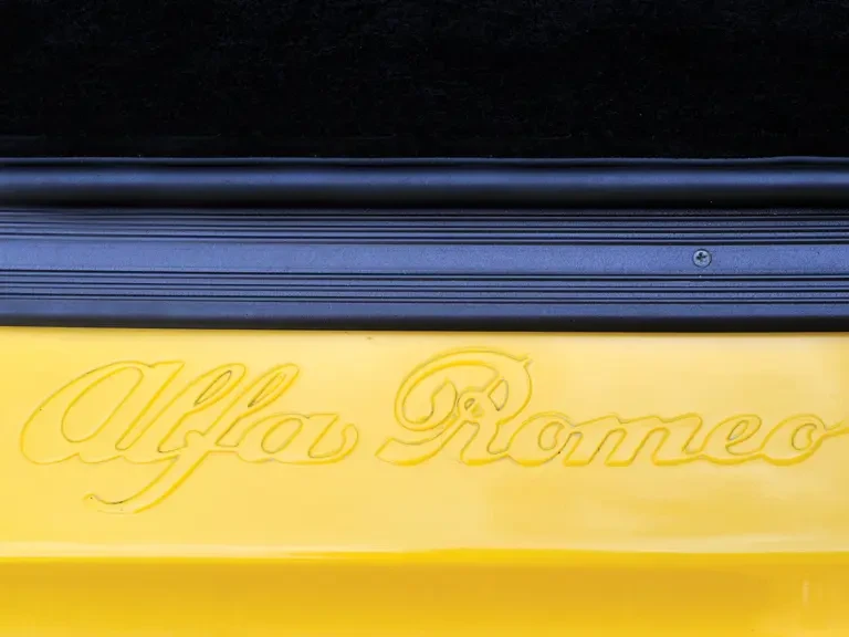 1993 Alfa Romeo RZ - Image 9 of 28