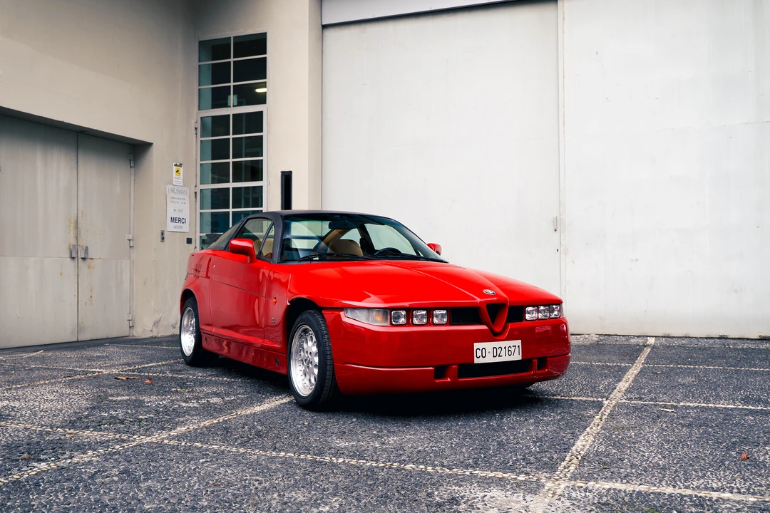 1993 Alfa Romeo SZ - Image 3 of 16