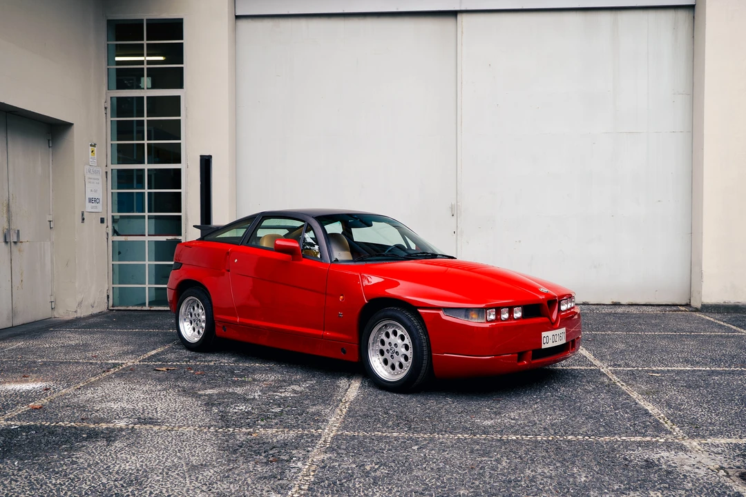1993 Alfa Romeo SZ - Image 4 of 16