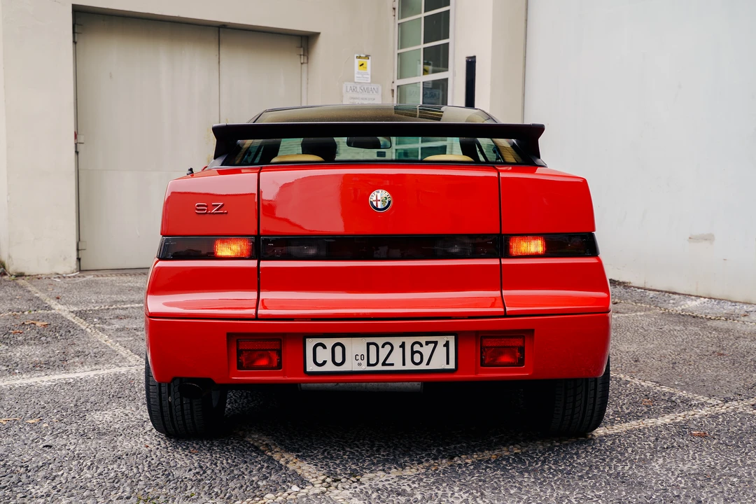 1993 Alfa Romeo SZ - Image 5 of 16