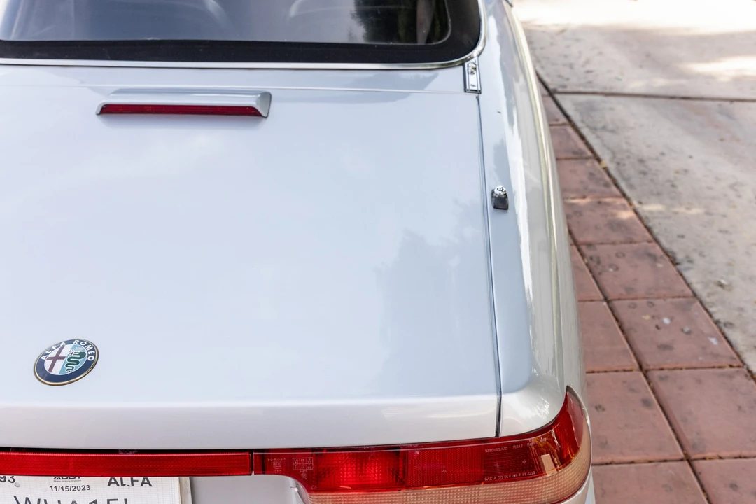 1993 Alfa Romeo Series 4 - Image 29 of 31