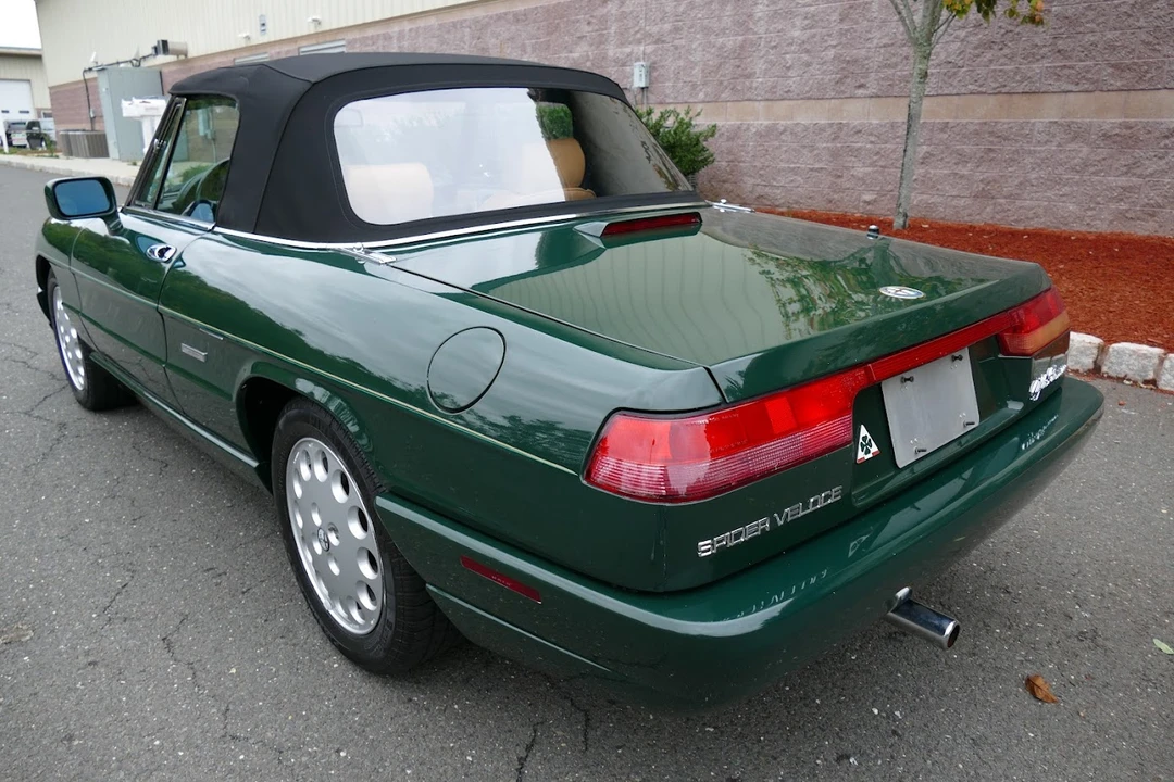 1993 Alfa Romeo Series 4 - Image 12 of 31