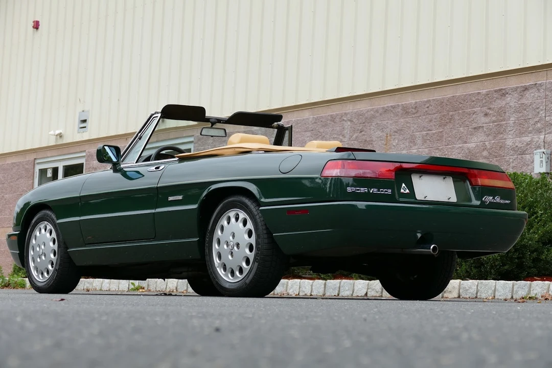 1993 Alfa Romeo Series 4 - Image 6 of 31