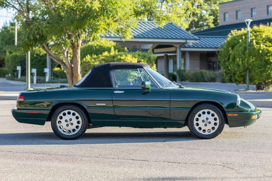 1993 Alfa Romeo Series 4 - Image 16 of 31