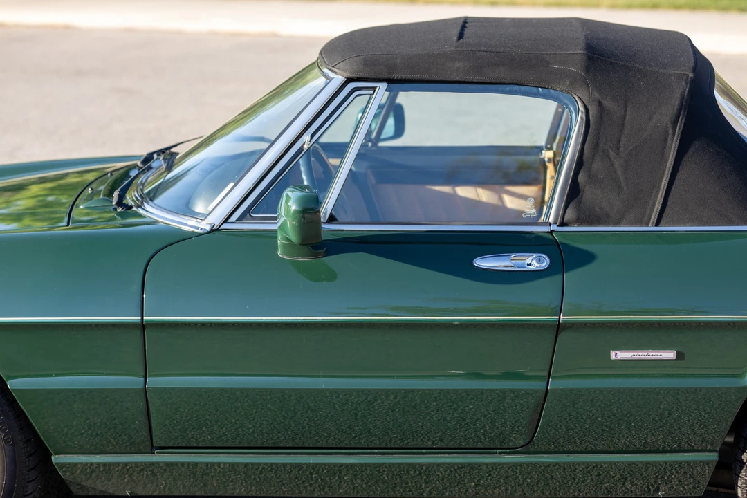 1993 Alfa Romeo Series 4 - Image 30 of 31