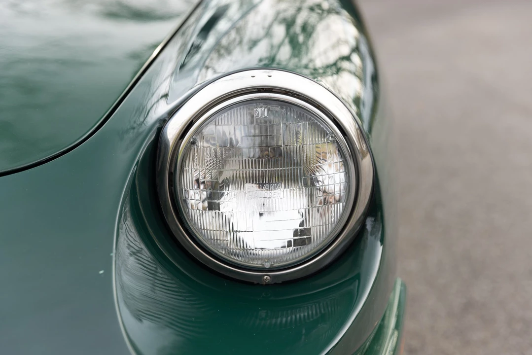 1993 Alfa Romeo Series 4 - Image 31 of 31