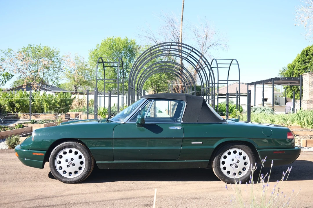 1993 Alfa Romeo Series 4 - Image 14 of 31