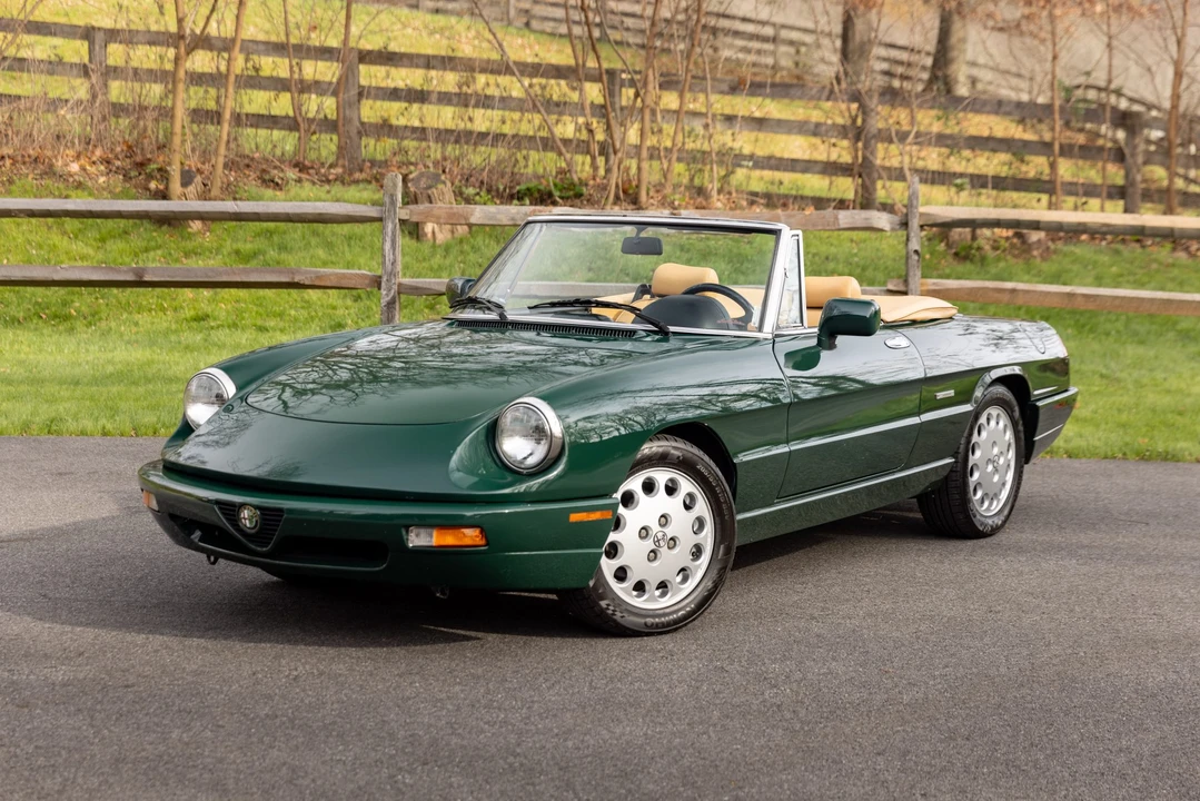 1993 Alfa Romeo Series 4 - Image 2 of 31
