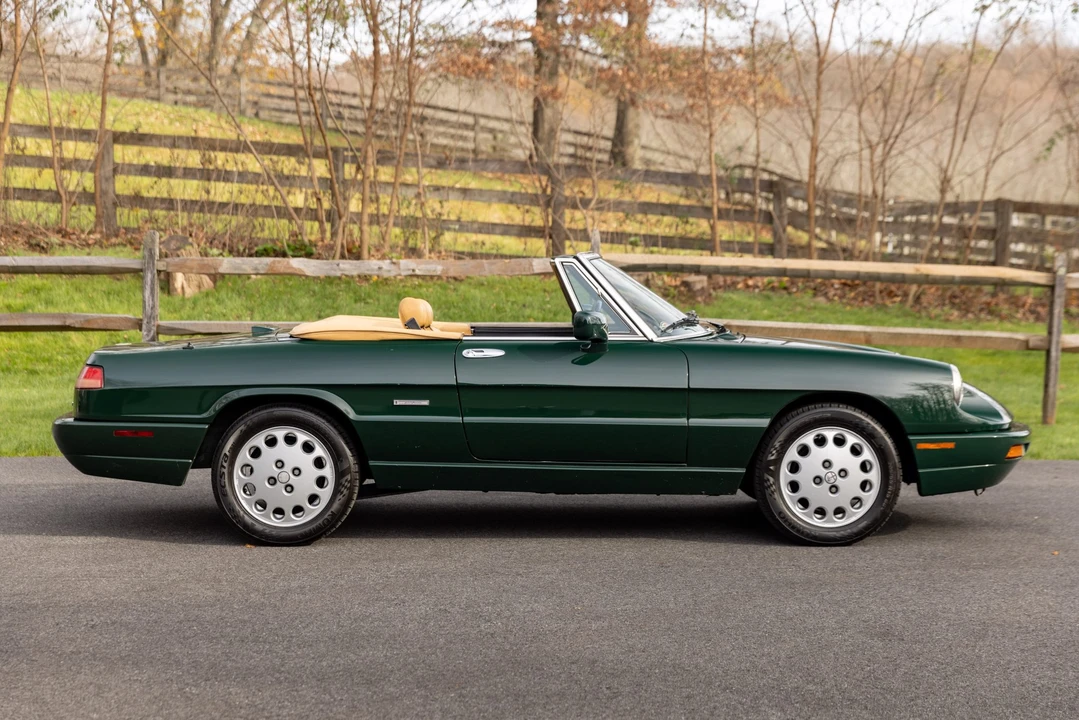 1993 Alfa Romeo Series 4 - Image 17 of 31
