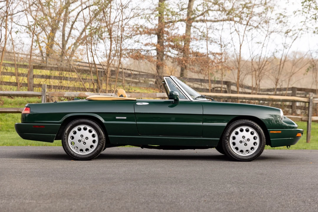 1993 Alfa Romeo Series 4 - Image 16 of 31