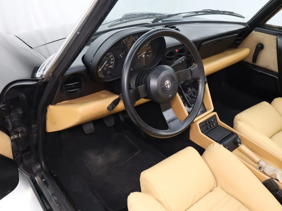 1993 Alfa Romeo Series 4 - Image 25 of 31
