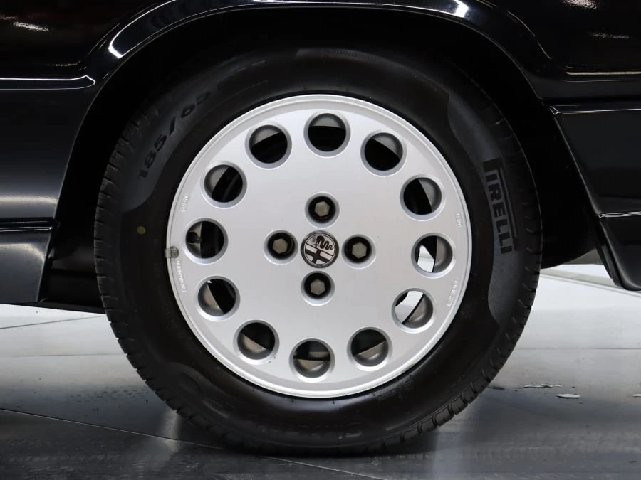 1993 Alfa Romeo Series 4 - Image 12 of 31