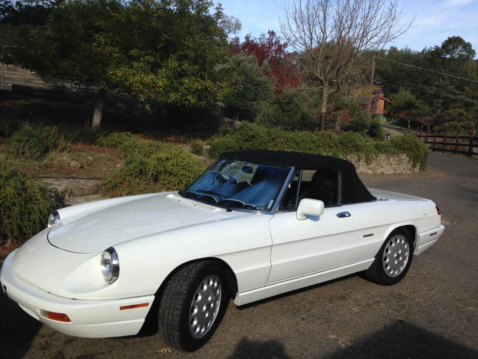 1993 Alfa Romeo Series 4 - Image 2 of 13