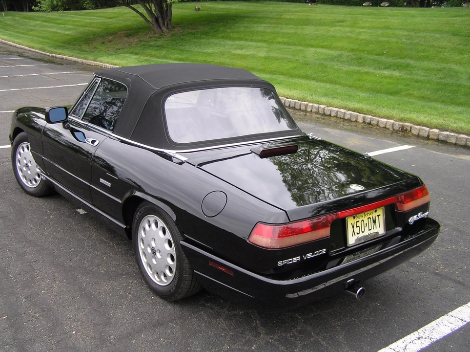 1993 Alfa Romeo Series 4 - Image 14 of 31