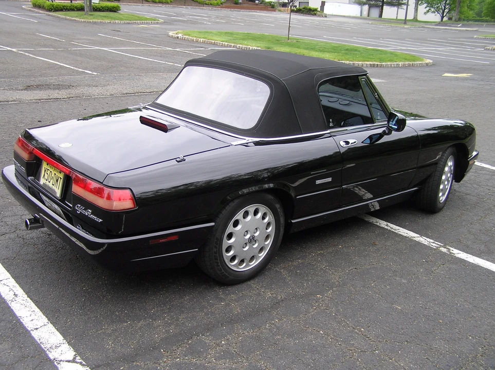 1993 Alfa Romeo Series 4 - Image 6 of 31