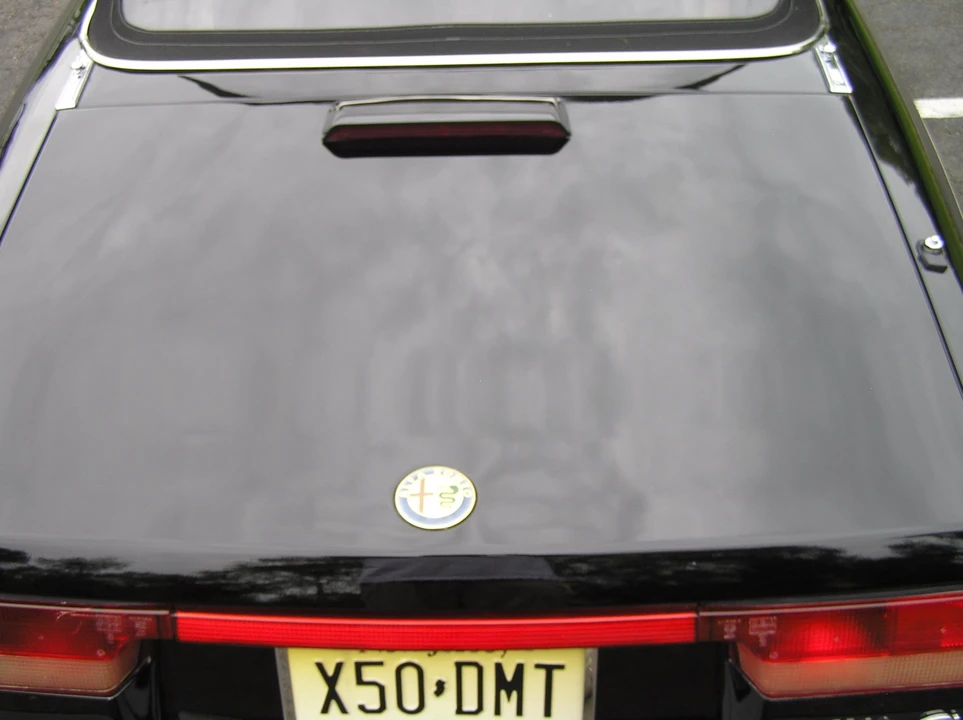 1993 Alfa Romeo Series 4 - Image 17 of 31
