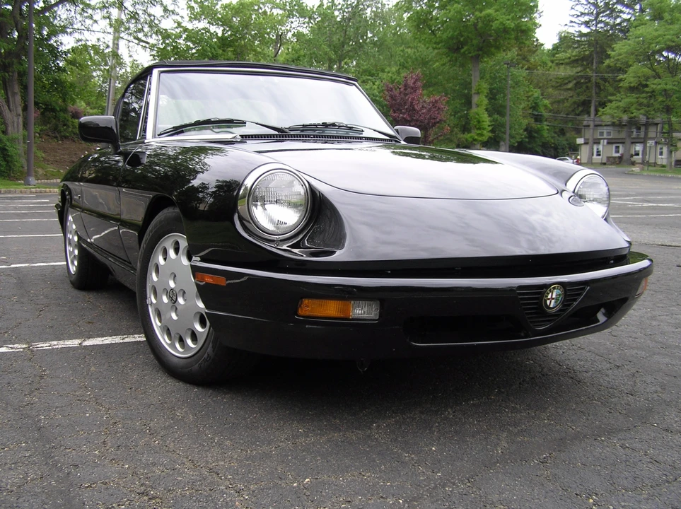 1993 Alfa Romeo Series 4 - Image 9 of 31