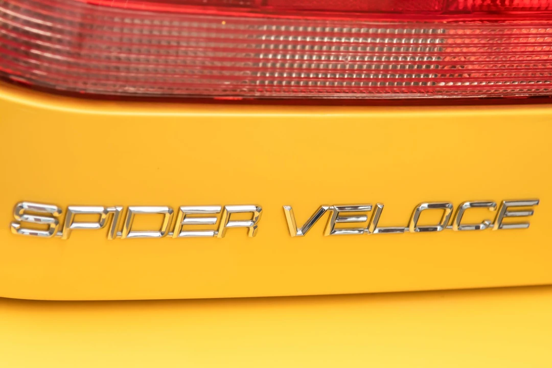 1993 Alfa Romeo Series 4 - Image 30 of 31