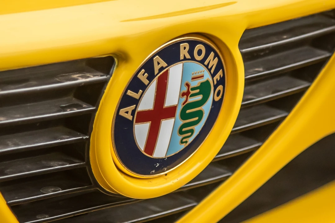 1993 Alfa Romeo Series 4 - Image 27 of 31