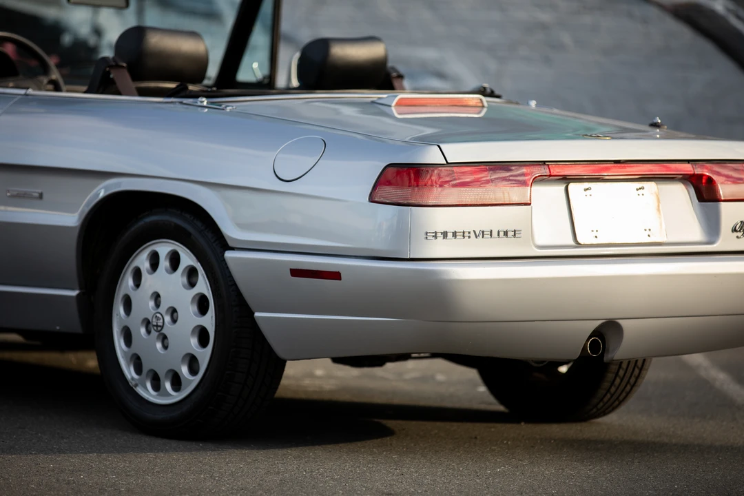 1993 Alfa Romeo Series 4 - Image 14 of 31