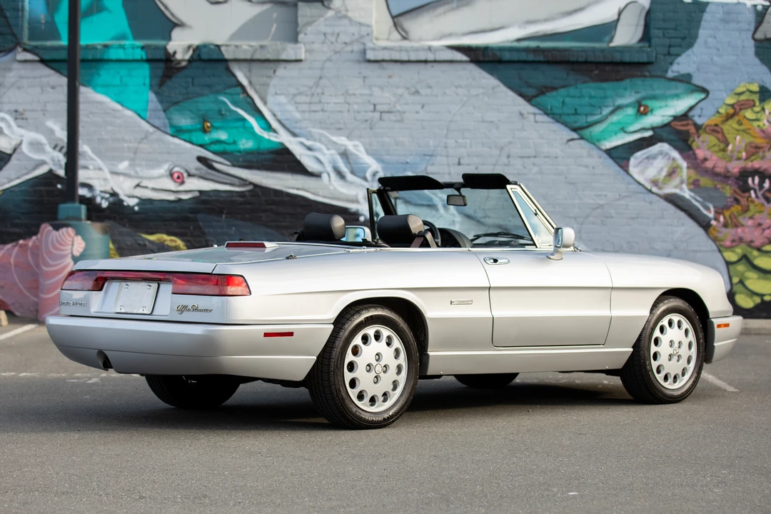 1993 Alfa Romeo Series 4 - Image 2 of 31