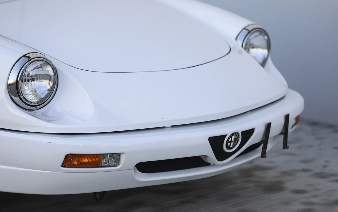 1993 Alfa Romeo Series 4 - Image 15 of 18