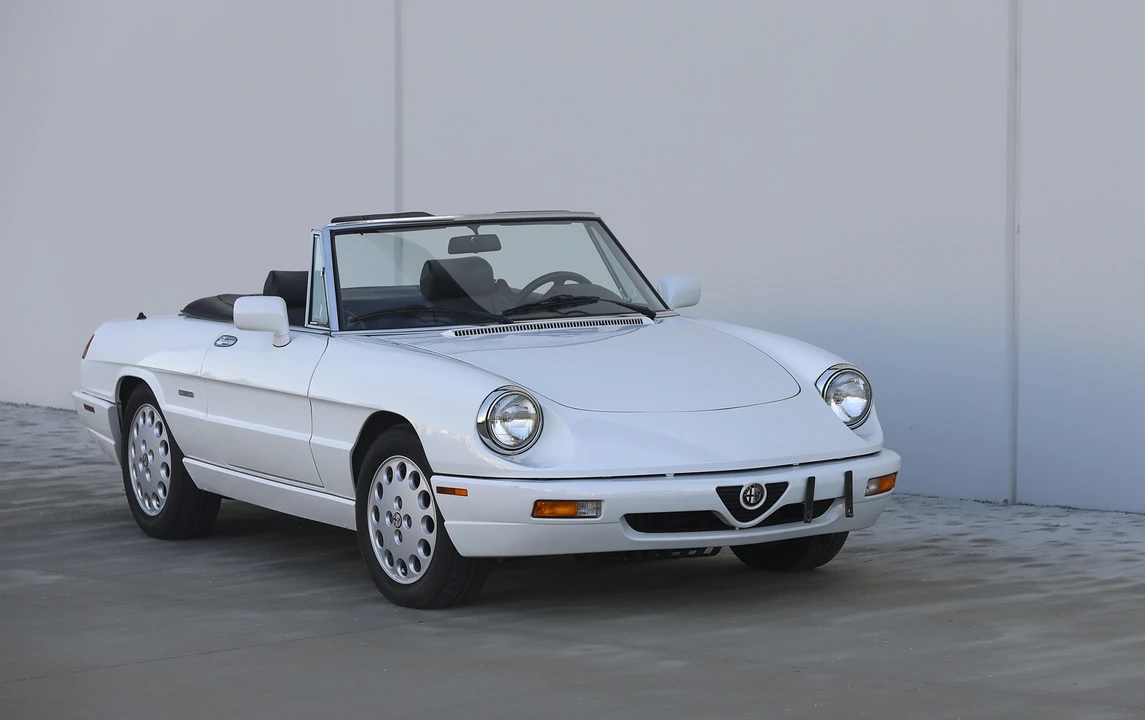 1993 Alfa Romeo Series 4 - Image 13 of 18