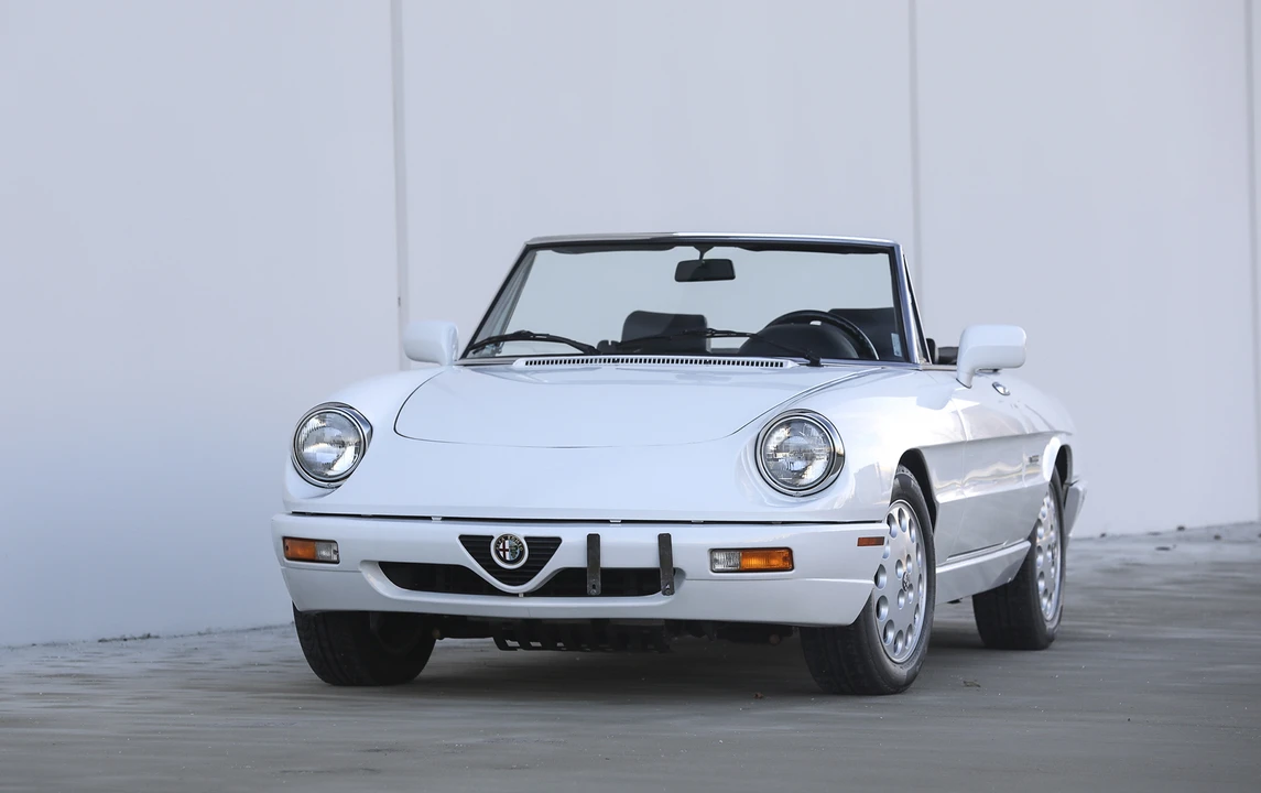 1993 Alfa Romeo Series 4 - Image 10 of 18