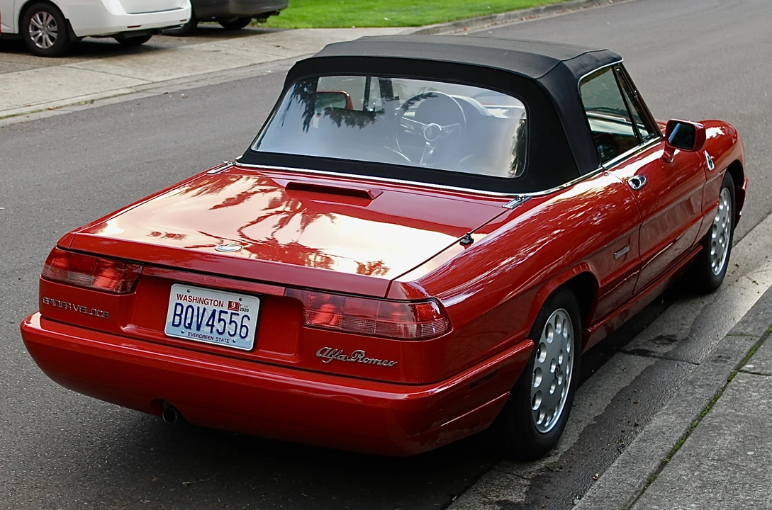 1993 Alfa Romeo Series 4 - Image 24 of 31