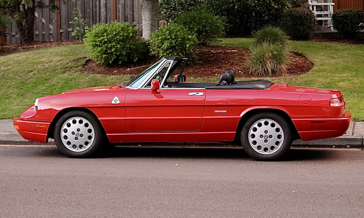1993 Alfa Romeo Series 4 - Image 9 of 31