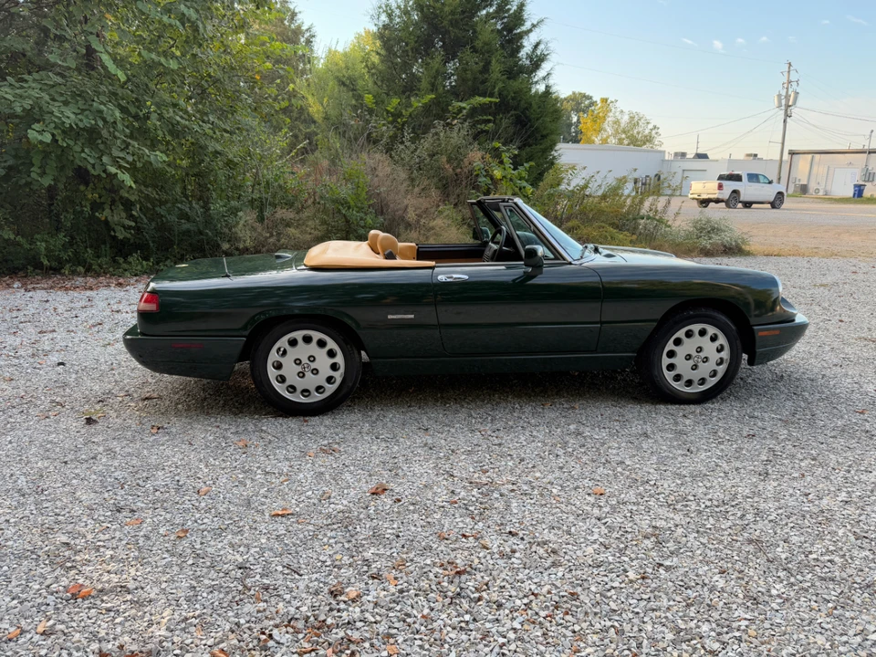 1993 Alfa Romeo Series 4 - Image 24 of 31