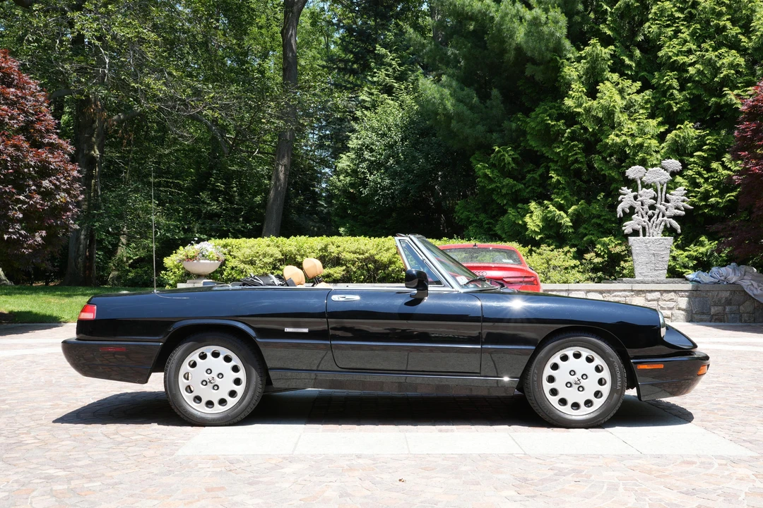 1993 Alfa Romeo Series 4 - Image 10 of 30