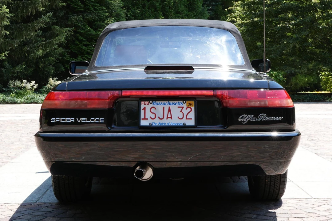 1993 Alfa Romeo Series 4 - Image 5 of 30