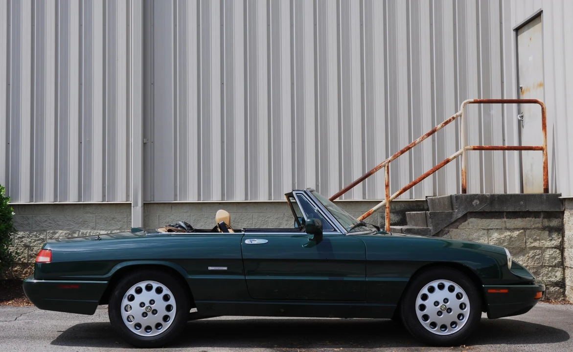 1993 Alfa Romeo Series 4 - Image 20 of 31