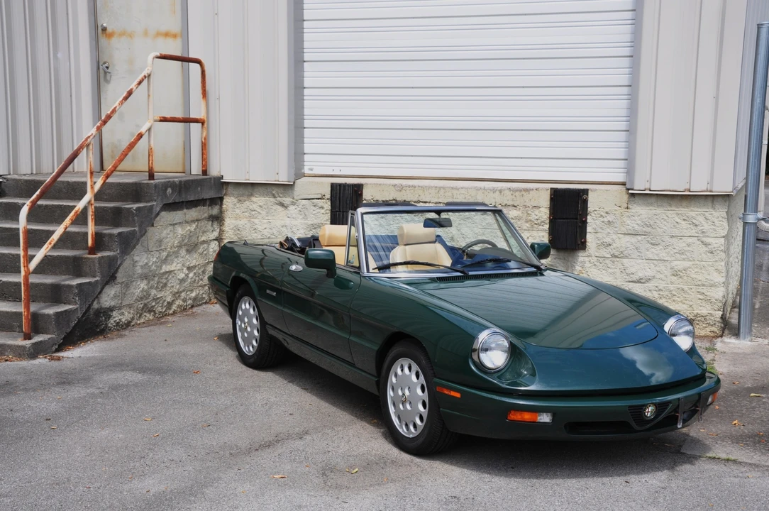 1993 Alfa Romeo Series 4 - Image 24 of 31