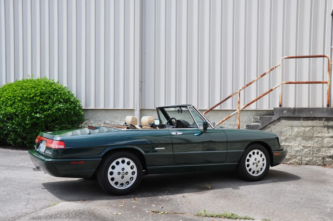 1993 Alfa Romeo Series 4 - Image 19 of 31