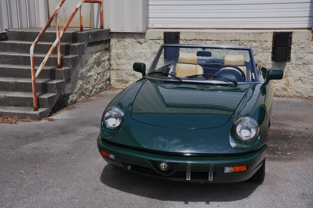 1993 Alfa Romeo Series 4 - Image 28 of 31