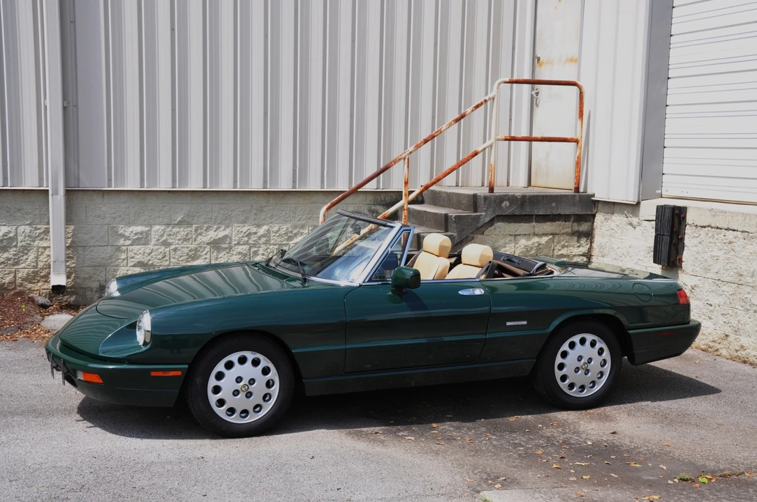 1993 Alfa Romeo Series 4 - Image 7 of 31