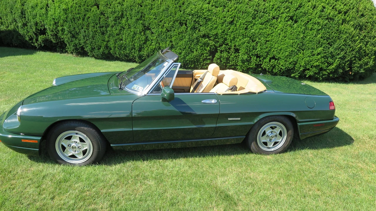 1993 Alfa Romeo Series 4 - Image 2 of 31
