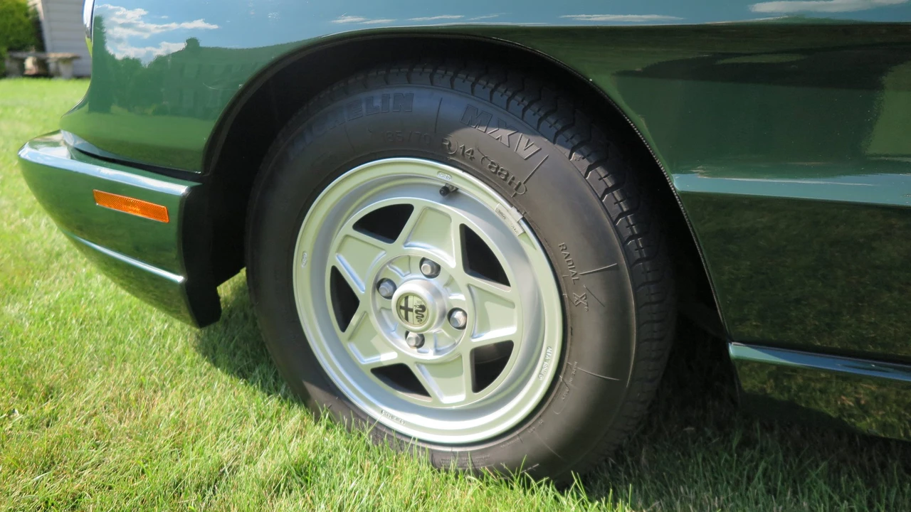 1993 Alfa Romeo Series 4 - Image 24 of 31