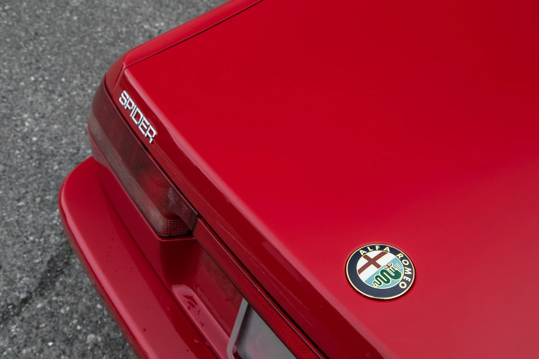1993 Alfa Romeo Series 4 - Image 24 of 31