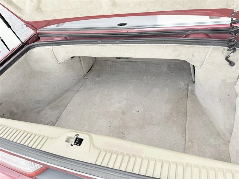 1993 Cadillac Allante - Image 14 of 21