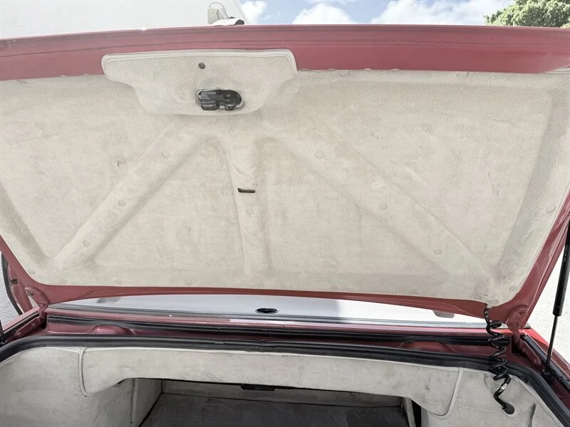 1993 Cadillac Allante - Image 21 of 21