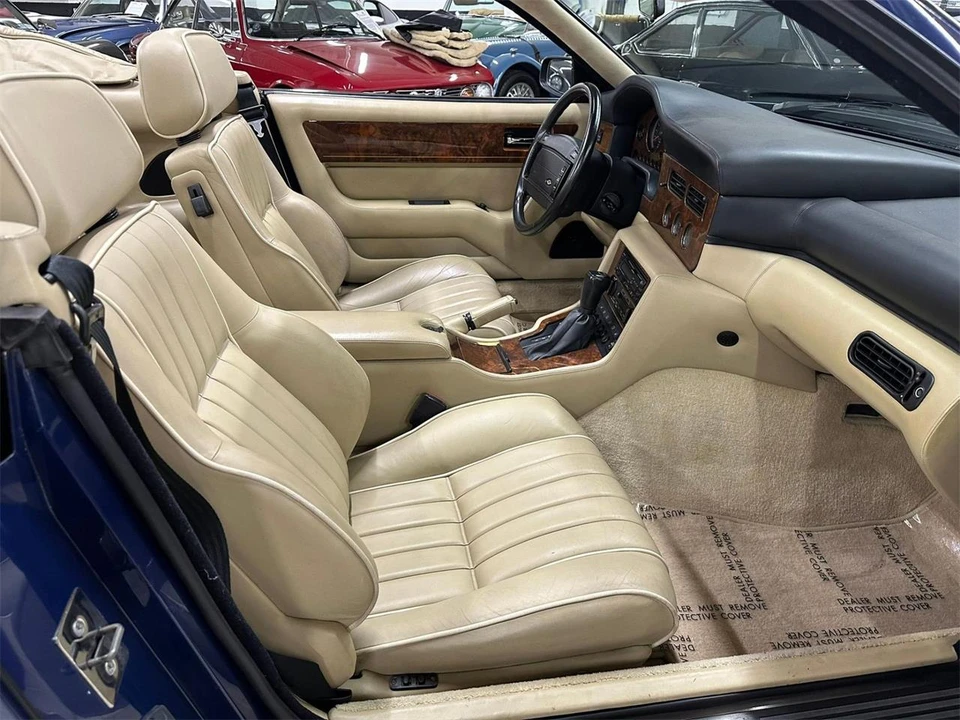 1993 Aston Martin Virage - Image 28 of 31
