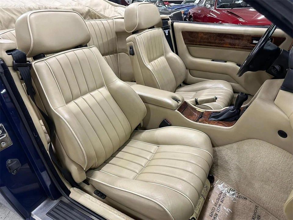 1993 Aston Martin Virage - Image 30 of 31