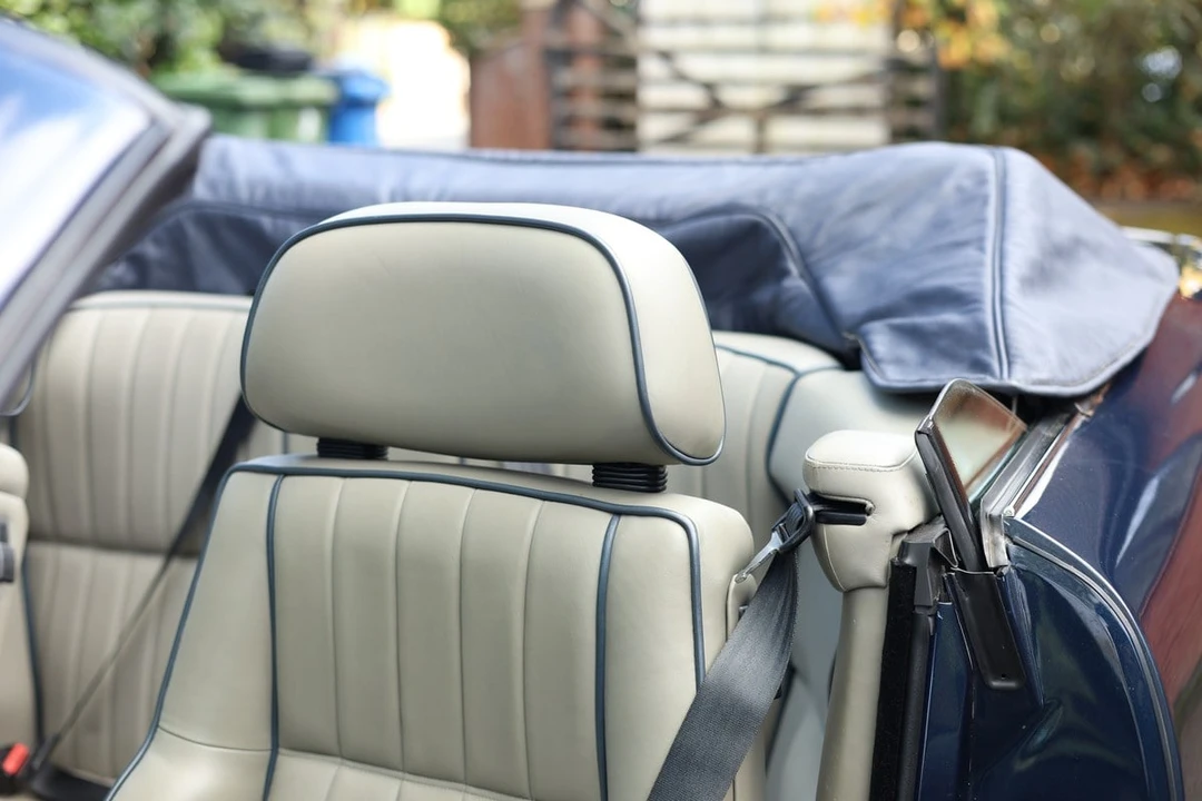 1993 Aston Martin Virage Volante - Image 10 of 30
