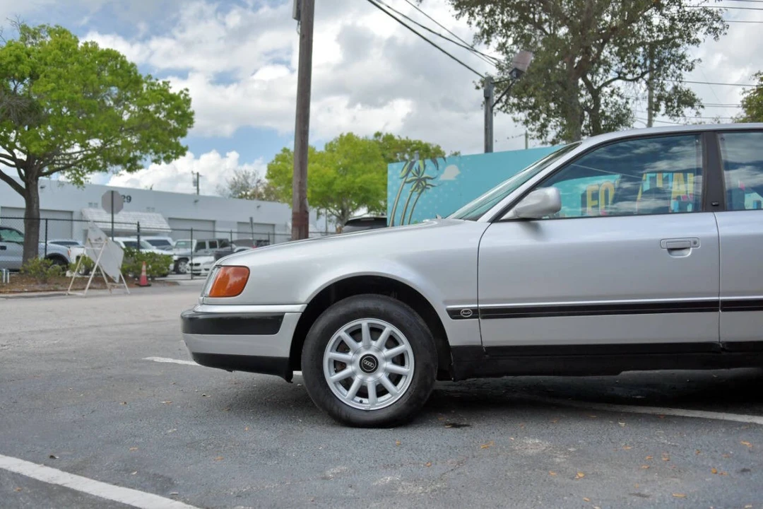 1993 Audi C4 100 - Image 7 of 12